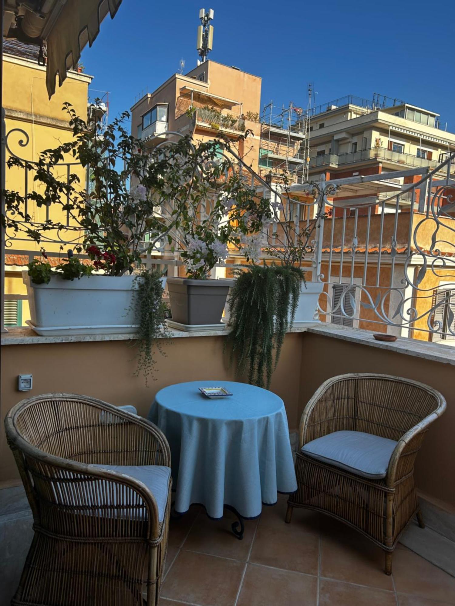 Apartamento La Finestra Su San Pietro Terrace And View Roma Exterior foto
